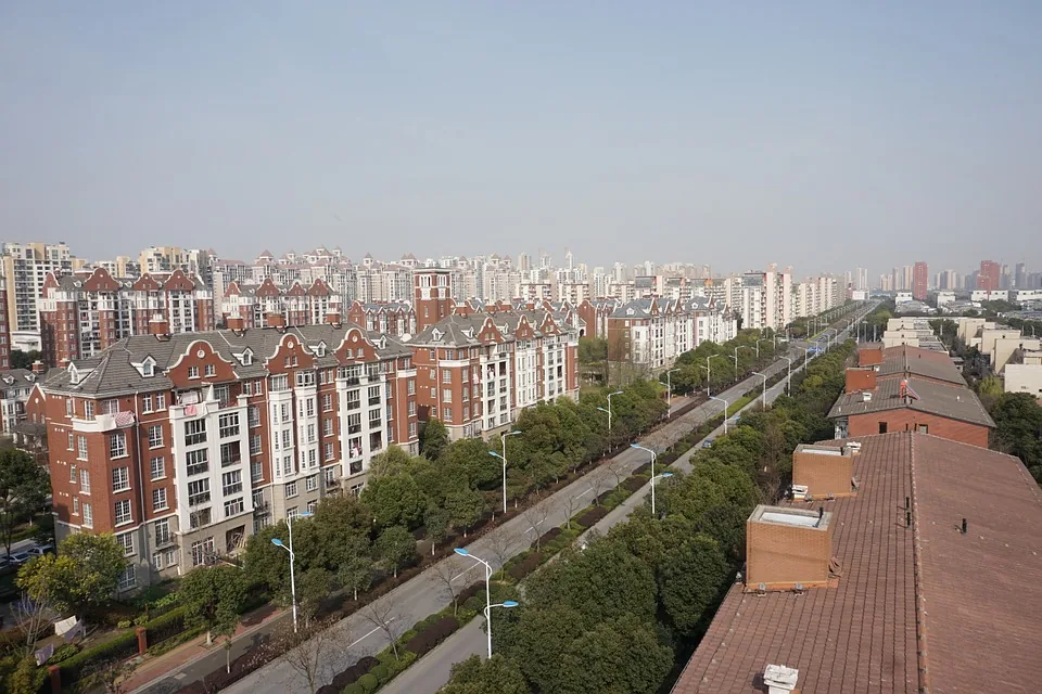 can-foreigners-buy-property-in-china