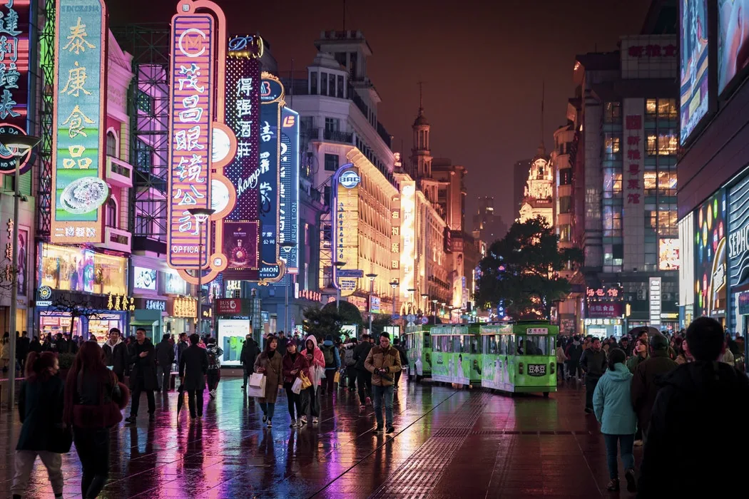 living-in-china-pros-and-cons