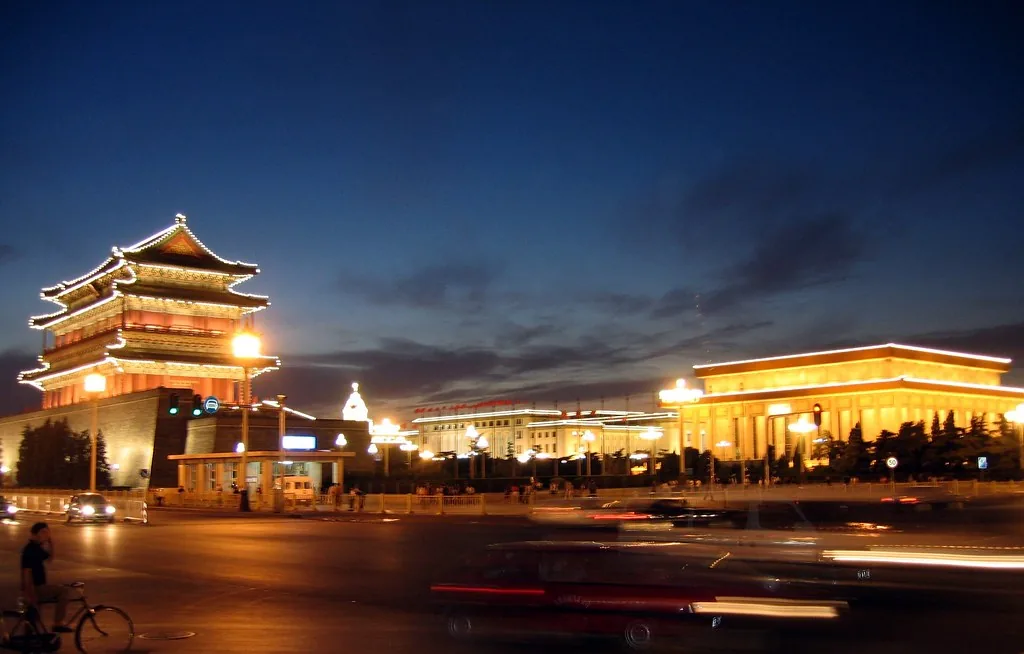 things to do in beijing at night
